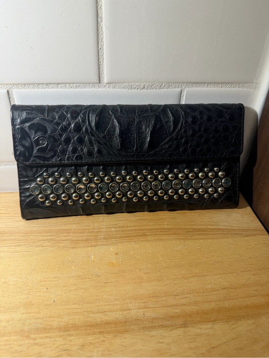 Raviani Handbags - Raviani black leather wallet. Croco w/ crystals